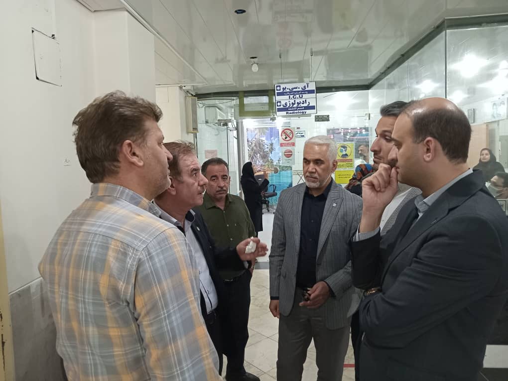 بازدید مدیران شرکت سرمایه گذاری خانه سازی ایران از بیمارستان 17 شهریور آبادان