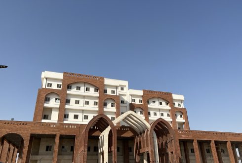 مدیرعامل شرکت سرمایه‌گذاری خانه‌سازی ایران: ساخت و تجهیز بیمارستان ۱۶۰ تختخوابی تامین اجتماعی آبادان در مراحل پایانی قرار دارد