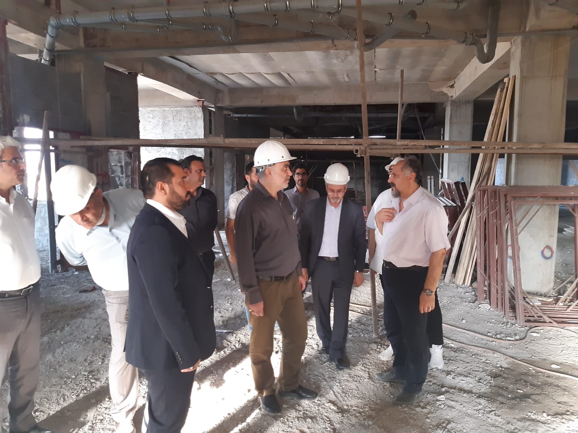 بازدید مهندس عالی‌پور از پروژه های درمانی شرکت خانه سازی ایران در استان بوشهر