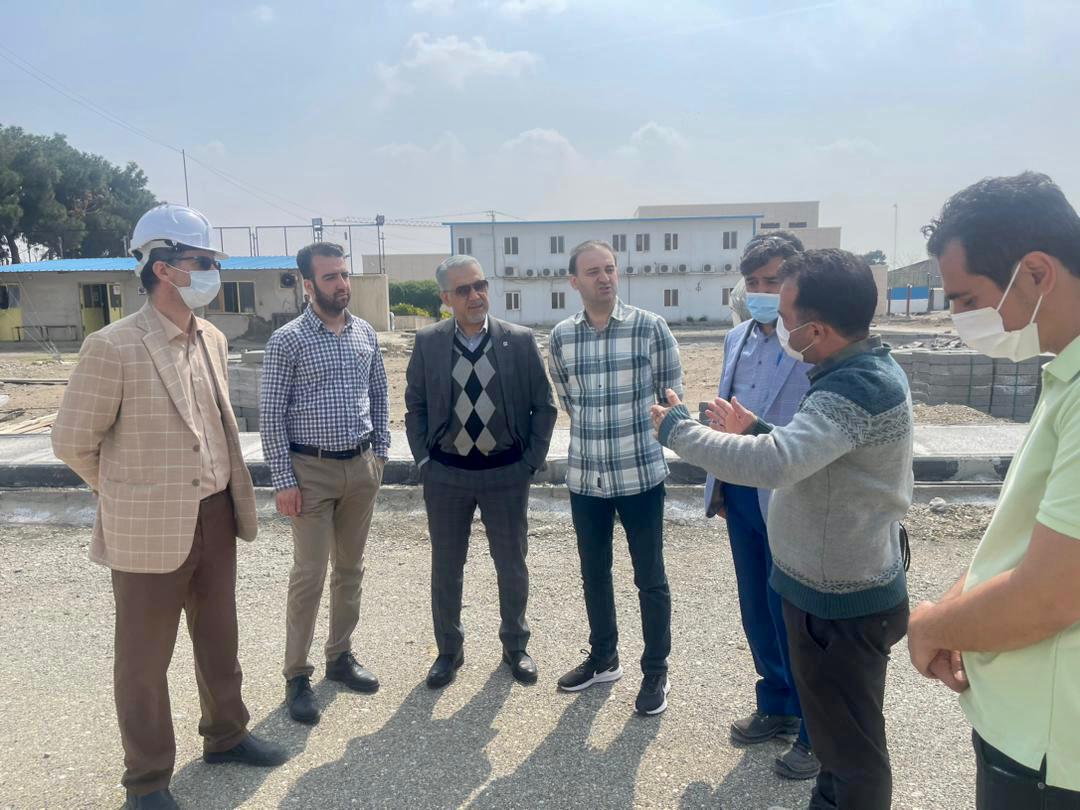بازدید سرزده مدیرعامل شرکت سرمایه گذاری خانه سازی ایران از پروژه بیمارستان فیاض بخش